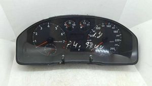 Audi A4 S4 B5 8D Compteur de vitesse tableau de bord 8D0919033C