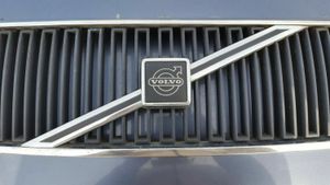 Volvo 440 Grille calandre supérieure de pare-chocs avant 906903