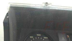 Ford Fiesta Compteur de vitesse tableau de bord 84FB10841AC