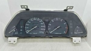 Mazda 323 Compteur de vitesse tableau de bord BB1S