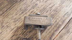 Volkswagen Golf III Cable d'embrayage 1H0721303
