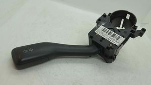 Volkswagen Bora Commodo de clignotant 8L0953513G