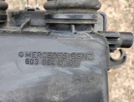 Mercedes-Benz E W124 Oro filtro dėžė 6030940203