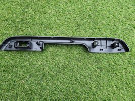 Nissan X-Trail T30 Support bouton lève vitre porte avant 829488H300X