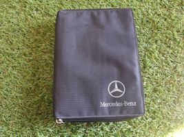 Mercedes-Benz C W203 Carnet d'entretien d'une voiture 