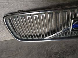 Volvo V70 Grille calandre supérieure de pare-chocs avant 08693346