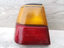 Volkswagen PASSAT B2 Lampa tylna 