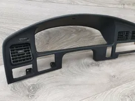 Subaru Legacy Cornice cruscotto 