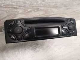 Mercedes-Benz C W203 Radio/CD/DVD/GPS-pääyksikkö 0011