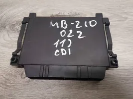 Mercedes-Benz E W210 Module de contrôle de boîte de vitesses ECU A0305454932