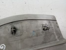 Mercedes-Benz A W169 Takaoven lista (muoto) 1697300111