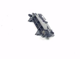 Toyota Avensis T270 Support de pare-chocs arrière 5256205040