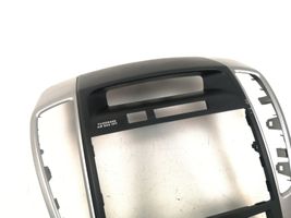 KIA Ceed Radio/GPS head unit trim 847401H905