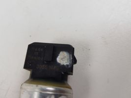 Volvo V70 Air conditioning (A/C) pressure sensor 30661949