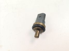 Audi A4 S4 B8 8K Sonde de température de liquide de refroidissement 06A919501A