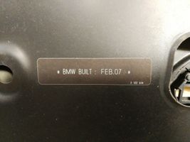 BMW 7 E65 E66 Couvercle, capot moteur 
