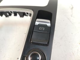 Audi A5 8T 8F Konsola środkowa / Panel sterowania 8T0919609
