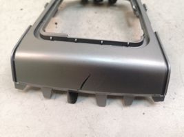 KIA Ceed Rivestimento in plastica cornice della leva del cambio 846531H970