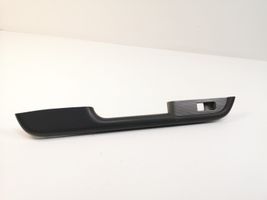 Nissan X-Trail T30 Support bouton lève vitre porte arrière 829498H300X