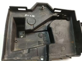 Chrysler Voyager Boîte de batterie 05109648AA