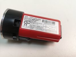 Toyota Verso Interruttore a pulsante start e stop motore 15A8542