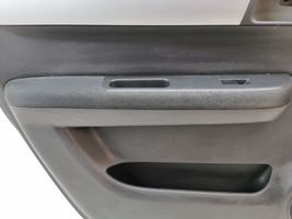 Suzuki Swift Rivestimento del pannello della portiera anteriore 8372363J0