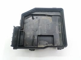 Honda CR-V Fuse box cover 