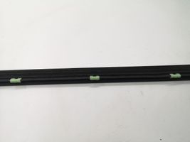 KIA Sorento Front door glass trim molding 