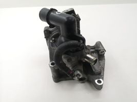 Mazda 6 Pompe de circulation d'eau SH01151H0