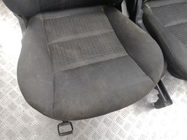 Mercedes-Benz B W245 Set interni 