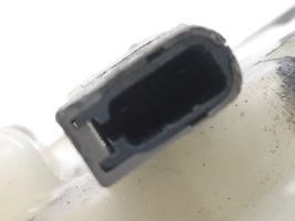 Chevrolet Trax Brake fluid reservoir 