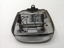 Mercedes-Benz B W245 Bouchon, volet de trappe de réservoir à carburant A0005846517