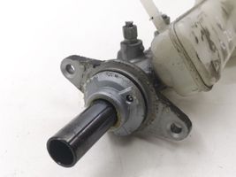 Mazda 6 Główny cylinder hamulca GJE743400