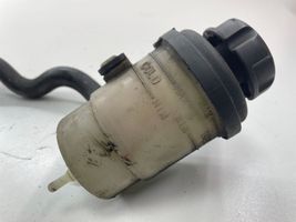 KIA Sorento Serbatoio/vaschetta del liquido del servosterzo 571503E100