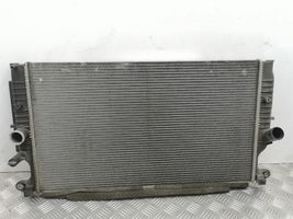 Toyota Avensis T270 Radiateur de refroidissement 164000R061B