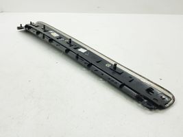 Audi A8 S8 D3 4E Moulure/baguette de porte avant 4E0867409