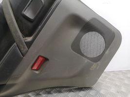 Mitsubishi Pajero Takaoven verhoilu MR3911555