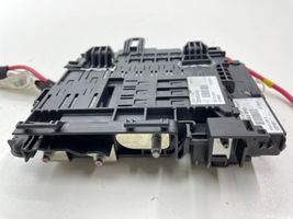 Volvo V60 Relais de batterie fusible 30659092