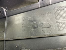 Hyundai i30 Etuoven verhoilu 823602R000