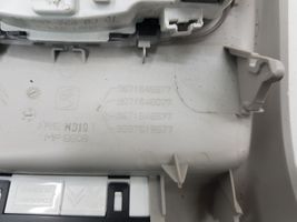 Citroen C4 II Światło fotela przedniego 9671645977