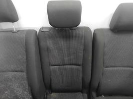 Toyota Corolla Verso AR10 Set interni 