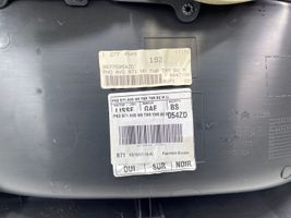 Citroen C4 II Обшивка передней двери 96775054ZD