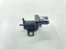 Opel Astra J Vacuum valve 55566051