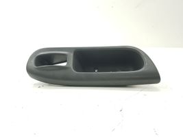 Renault Scenic I Front door interior handle trim 7700431172