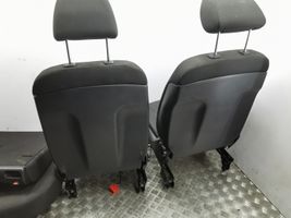 Mercedes-Benz A W169 Set interni 