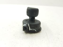 Renault Scenic I Engine bonnet (hood) release handle 