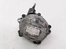 Mercedes-Benz A W169 Alipainepumppu A6402300365