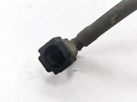 Chevrolet Captiva Fuel line/pipe/hose 