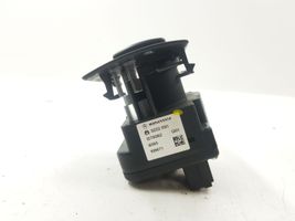 Mercedes-Benz A W169 Valokatkaisija 1695453004