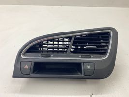 Peugeot 5008 Grille d'aération centrale 9688836877